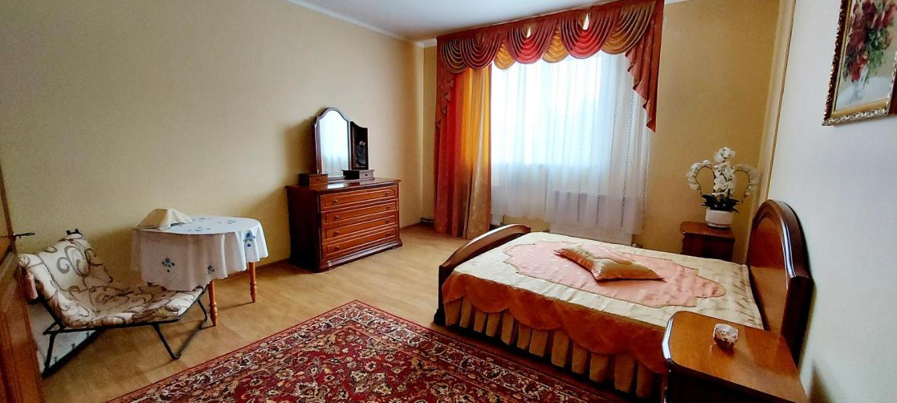 Hotel Bb Student Khust Dış mekan fotoğraf